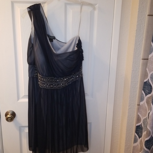 Jessica Howard Dresses & Skirts - Navy Blue Evening Dress